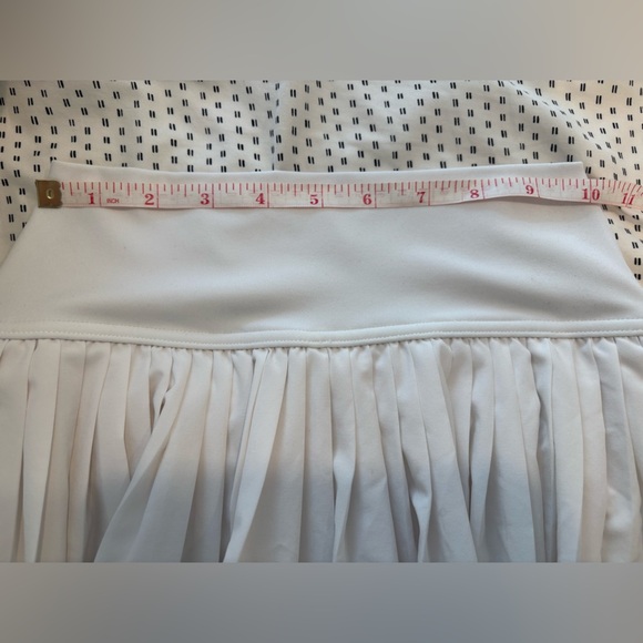 Aerie Offline All Aces Pleated Tennis Skort - White - Picture 7 of 10